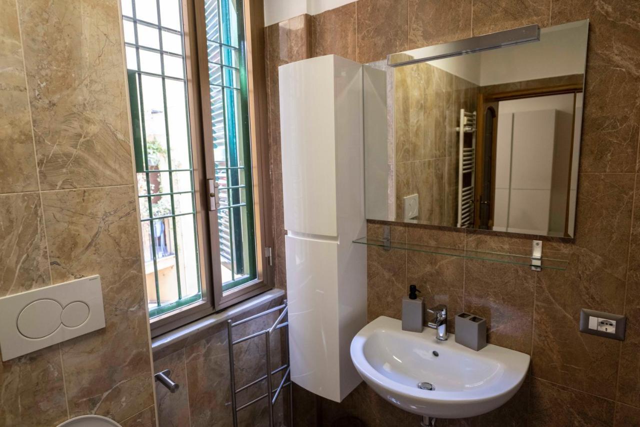 Merulana 209 Apartment - Colle Oppio ローマ エクステリア 写真